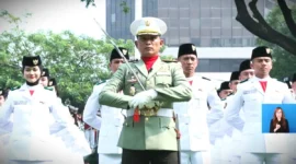 Kolonel Didin Nasruddin selaku Komandan Upacara Hari Lahir Pancasila di Kemenlu, Jakarta, Senin (1/6/2026). (Dok. YouTube Setpres)