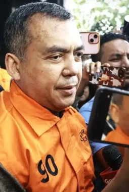 Skandal Imigrasi: KPK Ungkap Pemerasan Dokumen Capai Ratusan Miliar