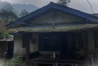 Kediaman Mbah Sarnuh, rumah dengan Listrik Rp.0 di Sukabumi. (KOMPAS.com)
