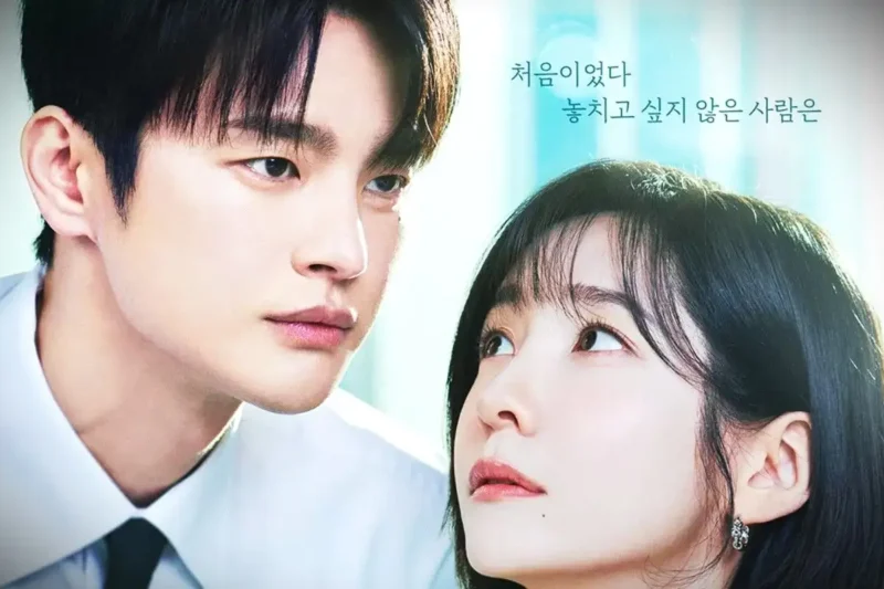 Seo In Guk dan Park Ji Hyun di Drama See You At Work Tomorrow. (Instagram @tvn_drama)