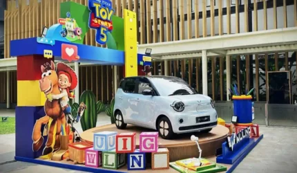 Wuling Pajang Mobil Listrik Lucu di Central Park Mall