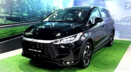 Pajak Tahunan BYD M6 DM-i. Medcom