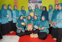 Ketua TP PKK Jambi Hesti Haris meresmikan Rumah Dilan di Air Panas Semurup.