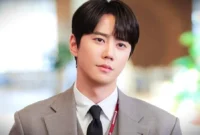 Lee Jun Young di drama Reborn Rookie (instagram.com/jtbcdrama)