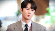 Lee Jun Young di drama Reborn Rookie (instagram.com/jtbcdrama)