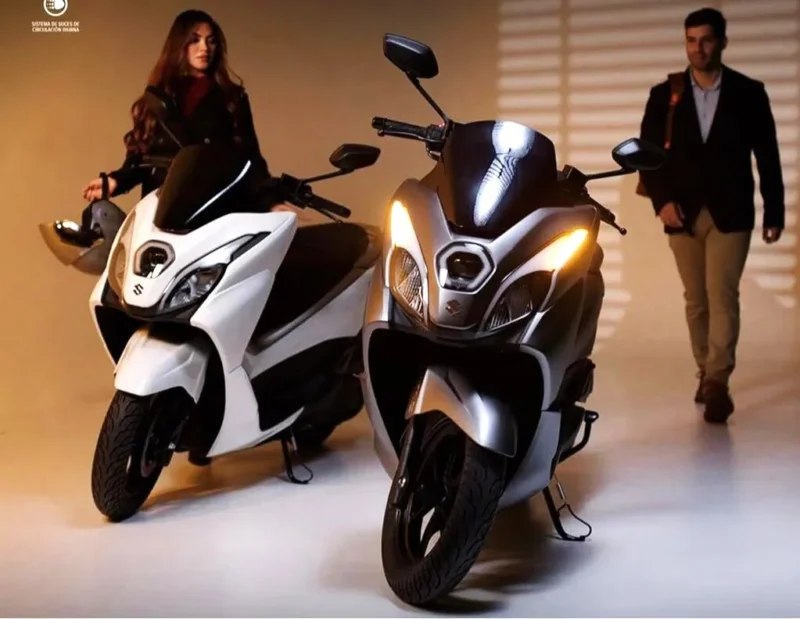 Suzuki Burgman 15. dok suzuki