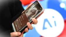 Ilustrasi. Akun TikTok @nia.hajar_s jadi viral setelah terungkap sebagai hasil AI. (Foto: AFP/JADE GAO)
