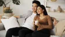 Ilustrasi Pasangan Romantis. (Foto: Prostock-studio/Shutterstock)