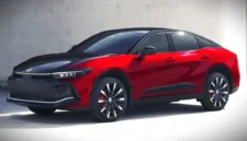 Toyota resmi memperkenalkan Crown 2027 untuk pasar Amerika Serikat. (motor1.com)