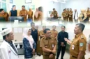 Kolase - Bupati Kerinci Monadi saat Meninjau RSUD Bukit Kerman.