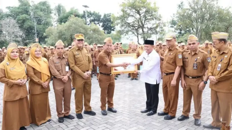 Sekda Alpian Pimpin Upacara Peringatan Hari Anak Nasional Ke 42 Tahun 2026.