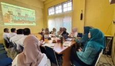 Ketua TPP Ny. Sri Kartini Alfin Pimpin Rapat Persiapan Lomba PKK Tingkat Provinsi Jambi.