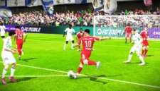 KODE REDEEM - Cuplikan game FC Mobile. (ea.com)