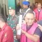Salah seorang terdakwa saat dilakukan penahanan oleh Kejari Sungai Penuh.
