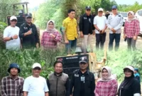Wakil Bupati Kerinci Murison saat Meninjau Pemeliharaan Jalan Selampaung–Masgo.