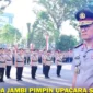 SERTIJAB POLDA JAMBI - Kapolda Jambi Irjen Pol Krisno Halomoan Siregar memimpin upacara sertijab di Mapolda Jambi, Jumat (17/7/2026). 