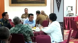 Gubernur Jambi Dr. H. Al Haris, S.Sos., MH menerima audiensi Ketua Umum Dewan Pimpinan Pusat Perwakilan Umat Buddha Indonesia (DPP WALUBI).