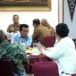 Gubernur Jambi Dr. H. Al Haris, S.Sos., MH menerima audiensi Ketua Umum Dewan Pimpinan Pusat Perwakilan Umat Buddha Indonesia (DPP WALUBI).