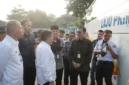 Gubernur Jambi diwakili oleh Kepala Diskominfo, Drs. Ariansyah, M.E. bersama Direktur Prasarana Transportasi Jalan Dirjend Perhubungan Darat Kementerian Perhubungan RI, Toni Tauladan, S.Si., M.T., saat peninjauan lapangan ke Kantor BPTD Kelas II Jambi dan Terminal Tipe A Alam Barajo.