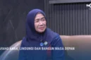 Ketua Tim Penggerak PKK sekaligus Bunda PAUD Provinsi Jambi, Hj. Hesnidar Haris, S.E., saat menjadi narasumber dalam dialog interaktif Kabar Jambi di TVRI Stasiun Jambi.