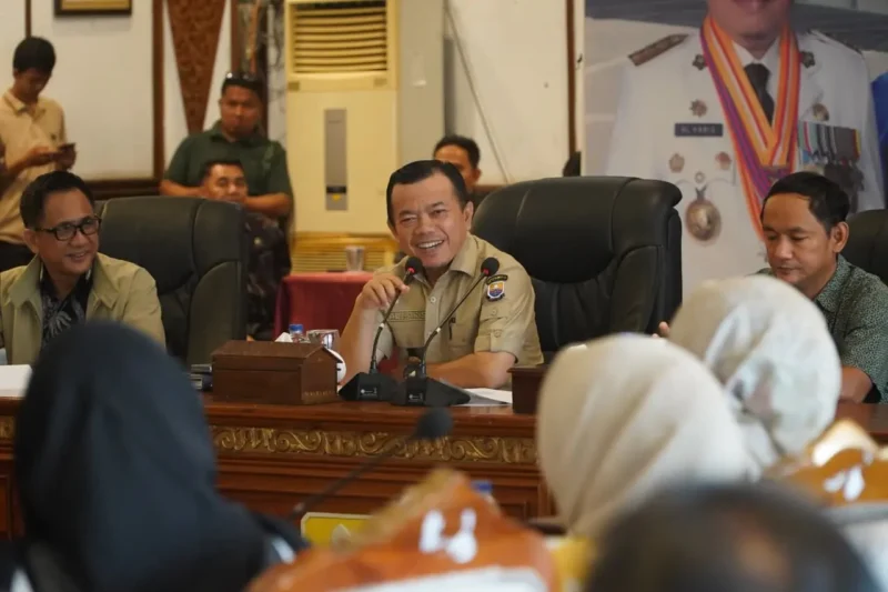 Gubernur Al Haris Membuka Rapat Dampak Lingkungan dan Sosial Pembangunan Jalan Tol Jambi-Rengat Fase 1. (Foto: Diskominfo Provinsi Jambi)