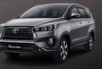 Toyota Innova Venturer Diesel. ist