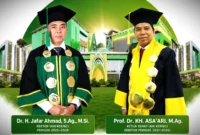Rektor IAIN Kerinci, Dr. H. Jafar Ahmad, M.Si., dan Ketua Senat IAIN Kerinci, Prof. Dr. KH. Asa'ari, M.Ag.