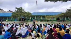 Kapolsek Sungai Penuh AKP Eko Munkoid Berikan Motivasi kepada Peserta MATAMUDA MTsN 1 Kota Sungai Penuh.