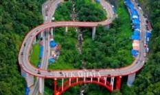 Ini 8 Jalan Paling Indah di Sumatera Barat, Suarga Tersembunyi Bagi Pecinta Road Trip