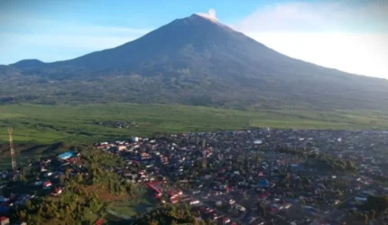 Kerinci dan Sungai Penuh Berpotensi Hujan Petir
