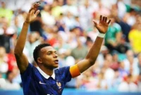 Kylian Mbappe kini sudah mencetak 10 gol di Piala Dunia 2026 meninggalkan Lionel Messi. (REUTERS/Carlos Barria)