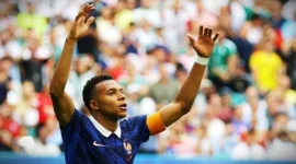 Kylian Mbappe kini sudah mencetak 10 gol di Piala Dunia 2026 meninggalkan Lionel Messi. (REUTERS/Carlos Barria)