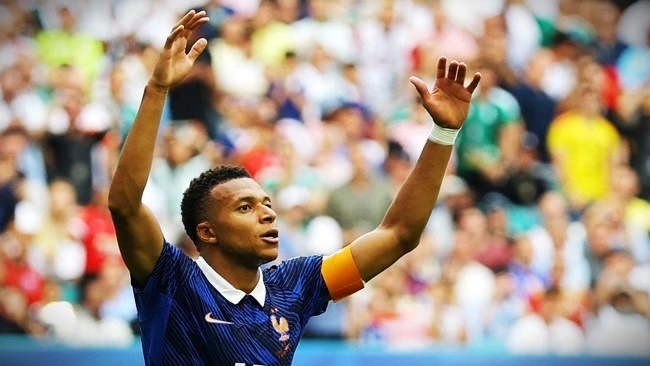 Kylian Mbappe kini sudah mencetak 10 gol di Piala Dunia 2026 meninggalkan Lionel Messi. (REUTERS/Carlos Barria)