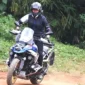 Sepeda motor dengan tangki besar. Medcom