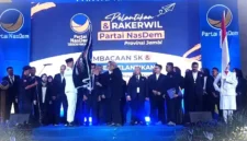 Pelantikan pengurus DPW NasDem Provinsi Jambi periode 2026-2031 di Ratu Convention Center (RCC)Sabtu (8/8/2026). Syarif Fasha yang juga anggota DPR RI dilantik menjadi Ketua DPW NasDem Provinsi Jambi. (Foto: Tribunjambi)