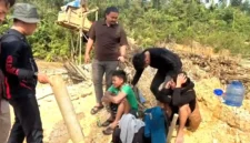 Dua Pemuda Pelaku Peti di Tanah Pemkab Merangin Diamankan Polres Merangin. (Foto: Humas Polres Merangin)