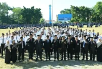 Foto bersama usai penyerahan SK CPNS Kota Sungai Penuh. (Ist)
