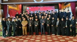 Gubernur Al Haris Lantik Kepala SMA-SMK dan Pejabat Fungsional. (Foto: Pariwarajambi)