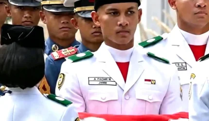 Achmad Fachri Mubarok Sukses Kibarkan Merah Putih di Istana Merdeka