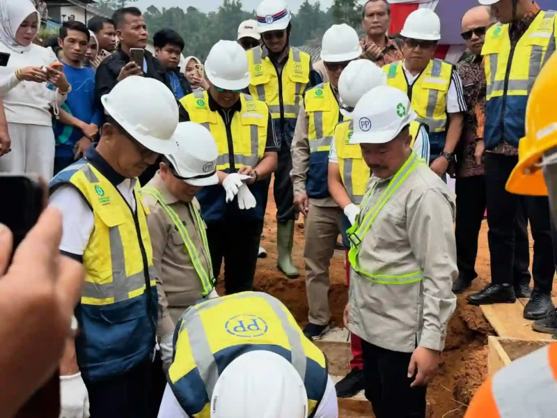 Peletakan Batu Pertama Pembangunan RSUD Kerinci. ist