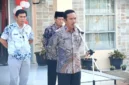 Kakankemenag Kabupaten Kerinci, H. Pahrizal memimpin apel kedisiplinan.