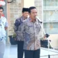 Kakankemenag Kabupaten Kerinci, H. Pahrizal memimpin apel kedisiplinan.
