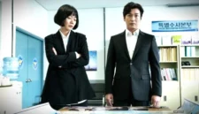 Mydramalist
rekomendasi drama Korea tentang korupsi.