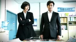 Mydramalist
rekomendasi drama Korea tentang korupsi.