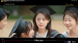 Tangkapan layar, (Youtube -TRAILER] Shine on Me | Song Wei Long, Zhao Jin Mai | Viu)